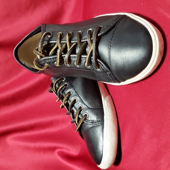 Frye Shoes - Frye black leather sneakers leather lace up flawed